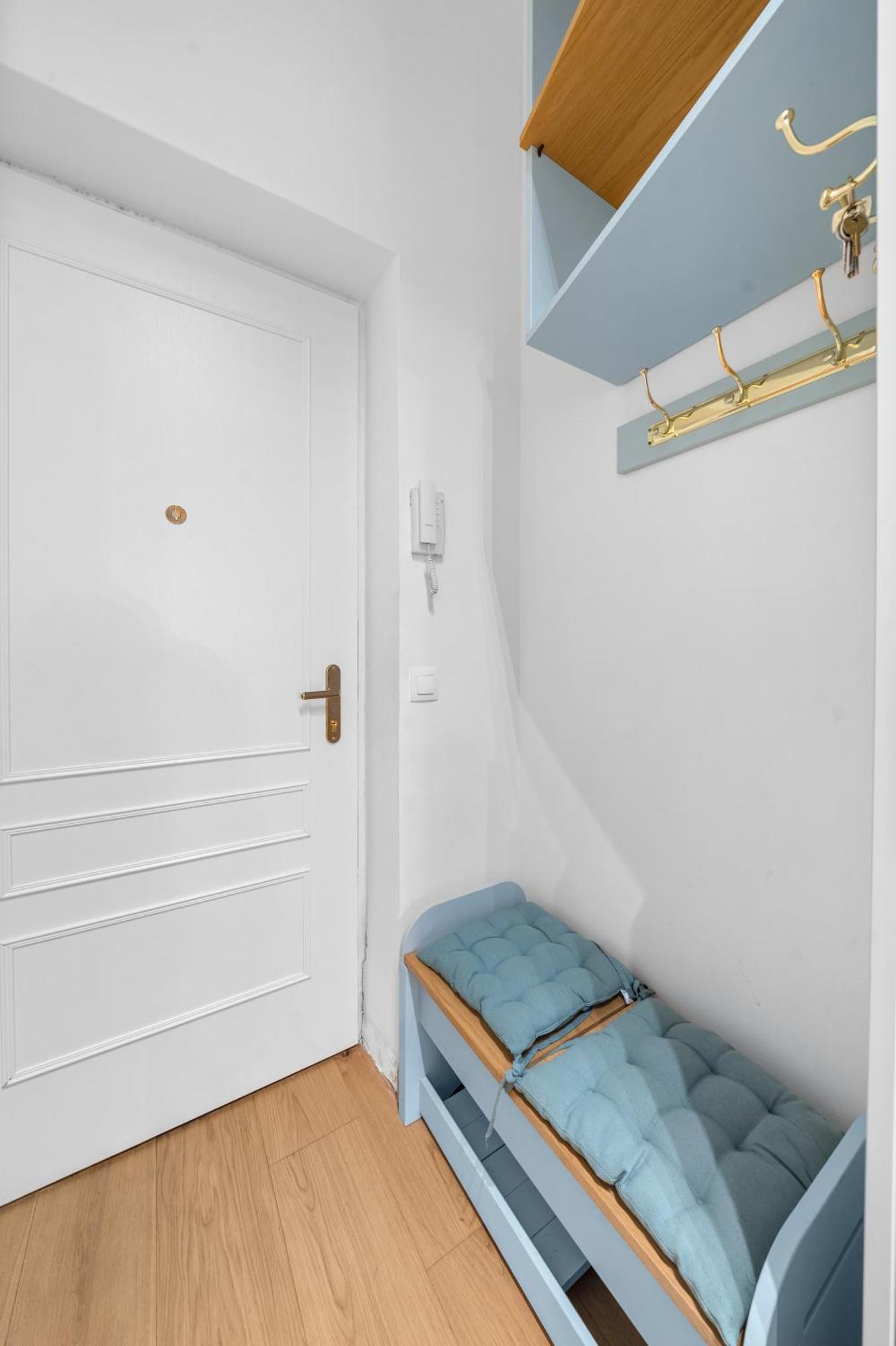Central Vienna Apartment With Garden View Eksteriør billede